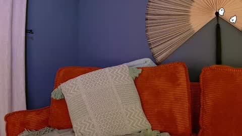 Snapshot of midnight__muse chatting on 12/20/24, 08:06 Rain online show from 12/20/24, 08:06