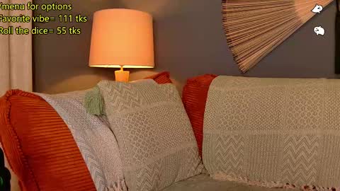 Snapshot of midnight__muse chatting on 02/12/25, 07:23 Rain online show from 02/12/25, 07:23