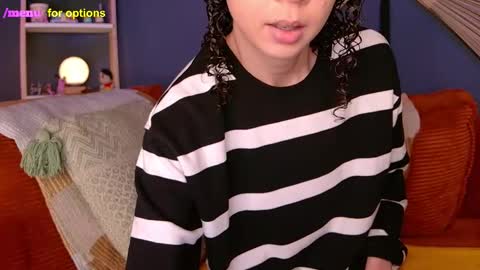 Snapshot of midnight__muse chatting on 11/17/25, 05:35 Rain online show from 11/17/25, 05:35