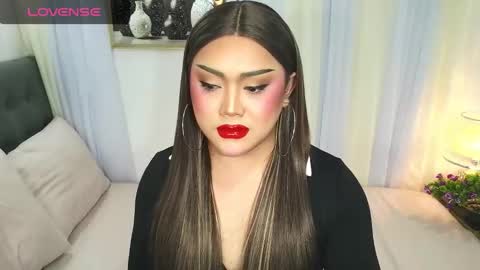 Jasmine online show from 12/21/25, 09:11