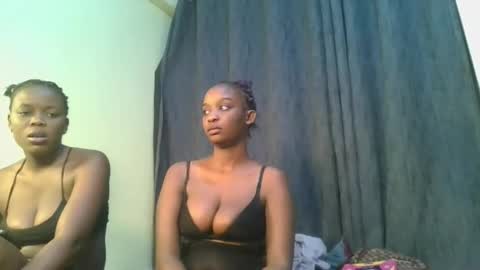 midnight_curves online show from 04/15/26, 07:58