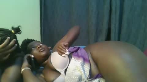 midnight_curves online show from 04/16/26, 09:39