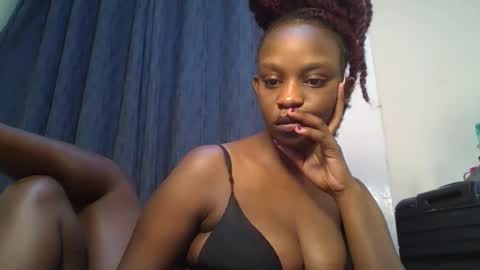 midnight_curves online show from 04/23/26, 01:40