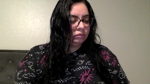 Snapshot of midnightbruja111 chatting on 07/07/26, 02:14 midnightbruja111 online show from 07/07/26, 02:14