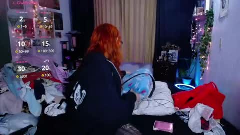 Pola  INDEPENDENT MODEL online show from 04/24/26, 12:46