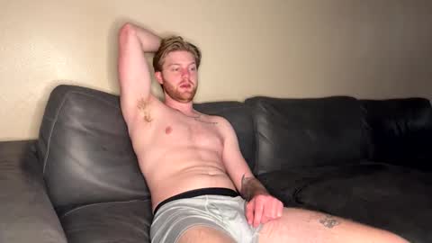 SexyLatinaCouple online show from 12/01/25, 04:17