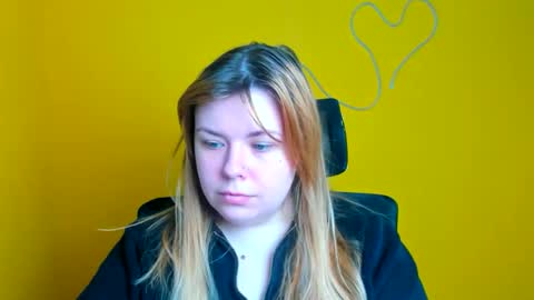 Mariana online show from 04/03/26, 05:16