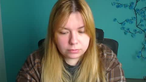 Snapshot of midnightmariana chatting on 05/15/26, 05:47 Mariana online show from 05/15/26, 05:47