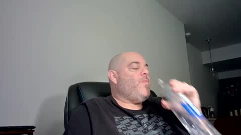 Snapshot of midnightmoonlight777 chatting on 09/17/25, 06:31 midnightmoonlight777 online show from 09/17/25, 06:31