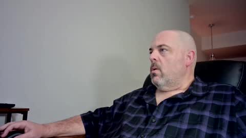 Snapshot of midnightmoonlight777 chatting on 11/17/25, 01:55 midnightmoonlight777 online show from 11/17/25, 01:55