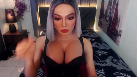 KATE online show from 12/01/25, 07:24