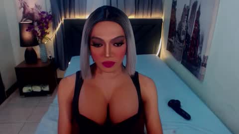 KATE online show from 12/15/25, 05:55