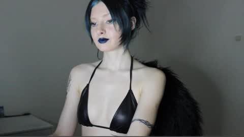 midnightsiren online show from 03/05/26, 09:44