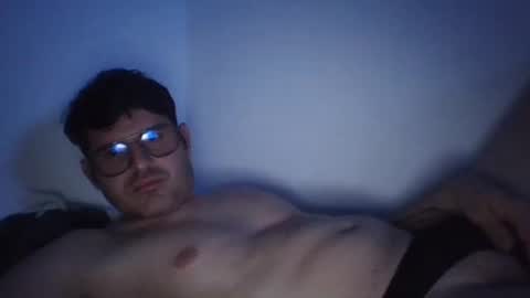 Snapshot of midoncare11282020 chatting on 11/07/25, 03:50 midoncare11282020 online show from 11/07/25, 03:50