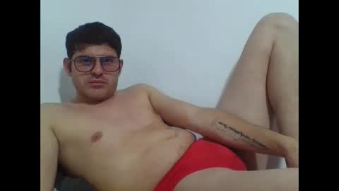 Snapshot of midoncare11282020 chatting on 11/10/25, 01:48 midoncare11282020 online show from 11/10/25, 01:48