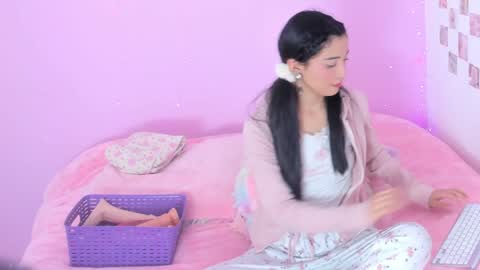 Sara online show from 02/06/25, 11:04