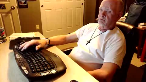 midwestdad09 online show from 11/07/25, 12:10