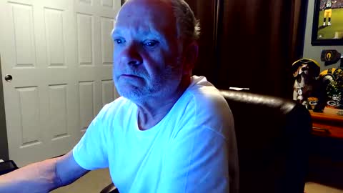 midwestdad09 online show from 11/27/25, 09:33