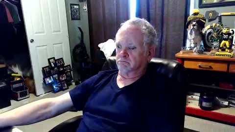 midwestdad09 online show from 04/01/26, 06:27