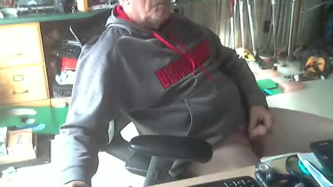 Mid West Man 4U online show from 01/18/26, 05:50