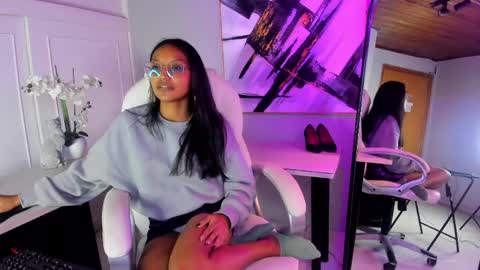 miel_ambar online show from 04/29/26, 05:30