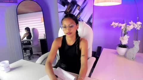 miel_ambar online show from 05/13/26, 02:14