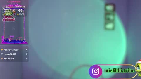 mielikki01 online show from 12/31/24, 01:47