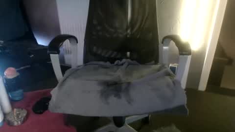 mies35 online show from 11/20/25, 04:29