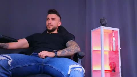 MightyAaron online show from 02/20/25, 02:57