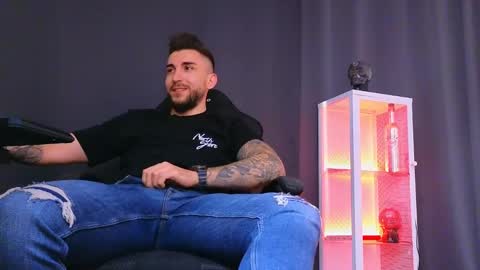 MightyAaron online show from 02/22/25, 09:12