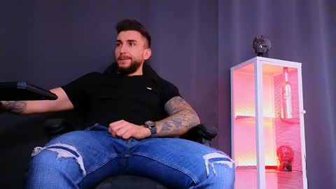 MightyAaron online show from 03/04/25, 05:42