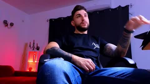 MightyAaron online show from 10/30/25, 02:46