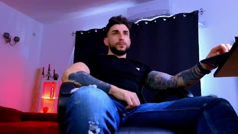 MightyAaron online show from 04/01/26, 01:41