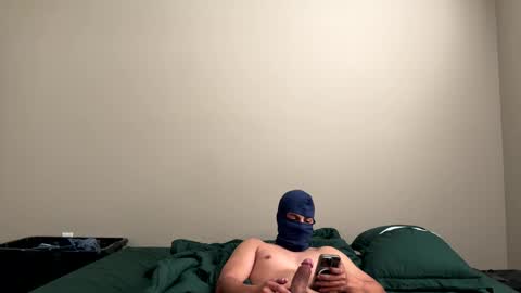 miguel_615 online show from 10/22/25, 11:15