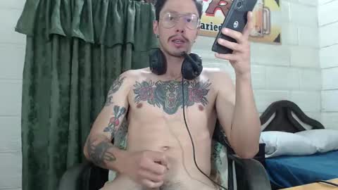 Snapshot of miguel__98 chatting on 04/14/26, 09:54 Miguel Independent Model online show from 04/14/26, 09:54