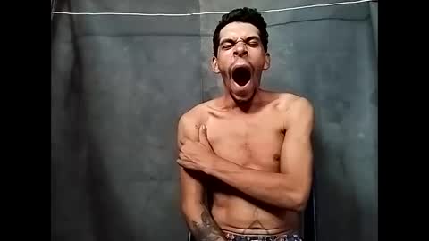 Snapshot of miguel_angelxxx chatting on 02/02/26, 05:44 miguel online show from 02/02/26, 05:44