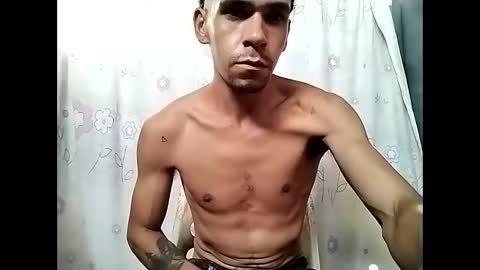 Snapshot of miguel_angelxxx chatting on 02/05/26, 12:21 miguel online show from 02/05/26, 12:21