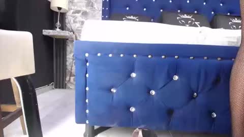 miha_califa online show from 12/17/25, 12:22