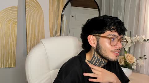 MIHAIL LEROY finally independent model online show from 02/03/25, 11:47