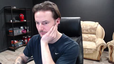 Snapshot of mihasikd chatting on 01/31/25, 12:51 Misha Winchester online show from 01/31/25, 12:51