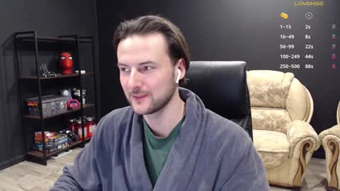 Snapshot of mihasikd chatting on 02/26/25, 09:48 Misha Winchester online show from 02/26/25, 09:48