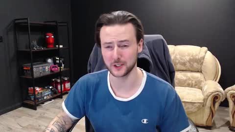 Snapshot of mihasikd chatting on 02/27/25, 05:15 Misha Winchester online show from 02/27/25, 05:15