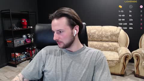 Snapshot of mihasikd chatting on 03/04/25, 03:59 Misha Winchester online show from 03/04/25, 03:59