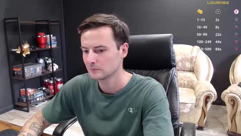 Snapshot of mihasikd chatting on 09/17/25, 12:18 Misha Winchester online show from 09/17/25, 12:18