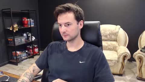 Snapshot of mihasikd chatting on 09/19/25, 06:15 Misha Winchester online show from 09/19/25, 06:15