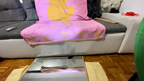 CoolFlow online show from 10/19/25, 05:24