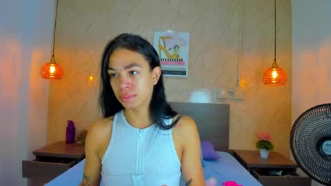 Miia online show from 04/23/26, 11:53