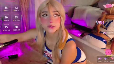 Snapshot of miia__baker chatting on 11/27/25, 12:18 online show from 11/27/25, 12:18