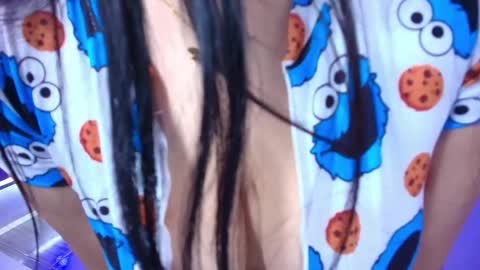 Miia  online show from 04/10/26, 11:04