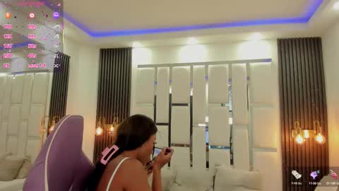 Miia Schwarz  online show from 10/13/25, 03:45